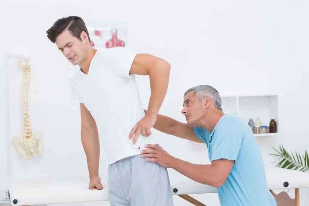 تفاوت علائم دیسک کمر با گردن